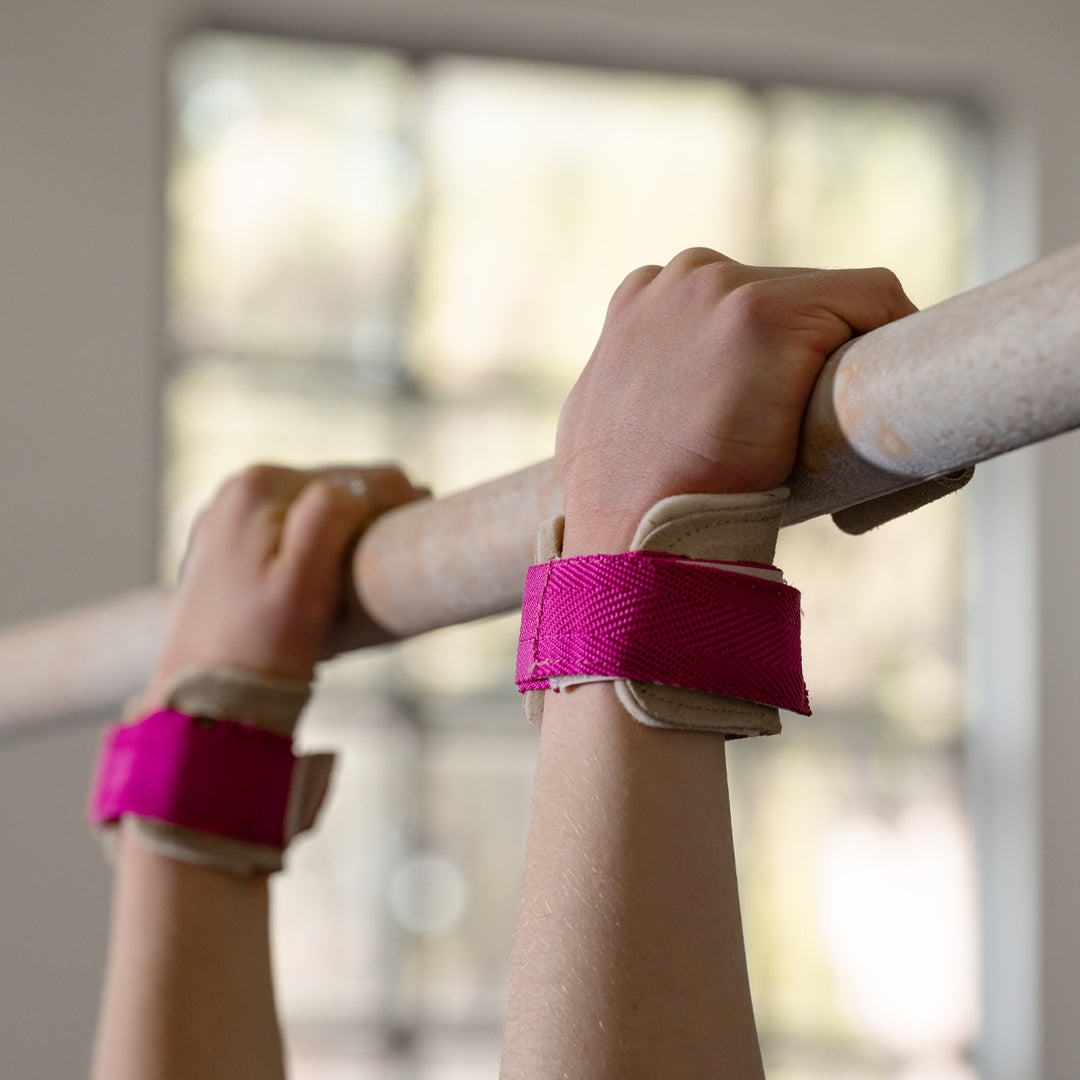 Pastorelli Artistic Gymnastics Women´s Uneven Bar Professional Grips Beige or Fuchsia